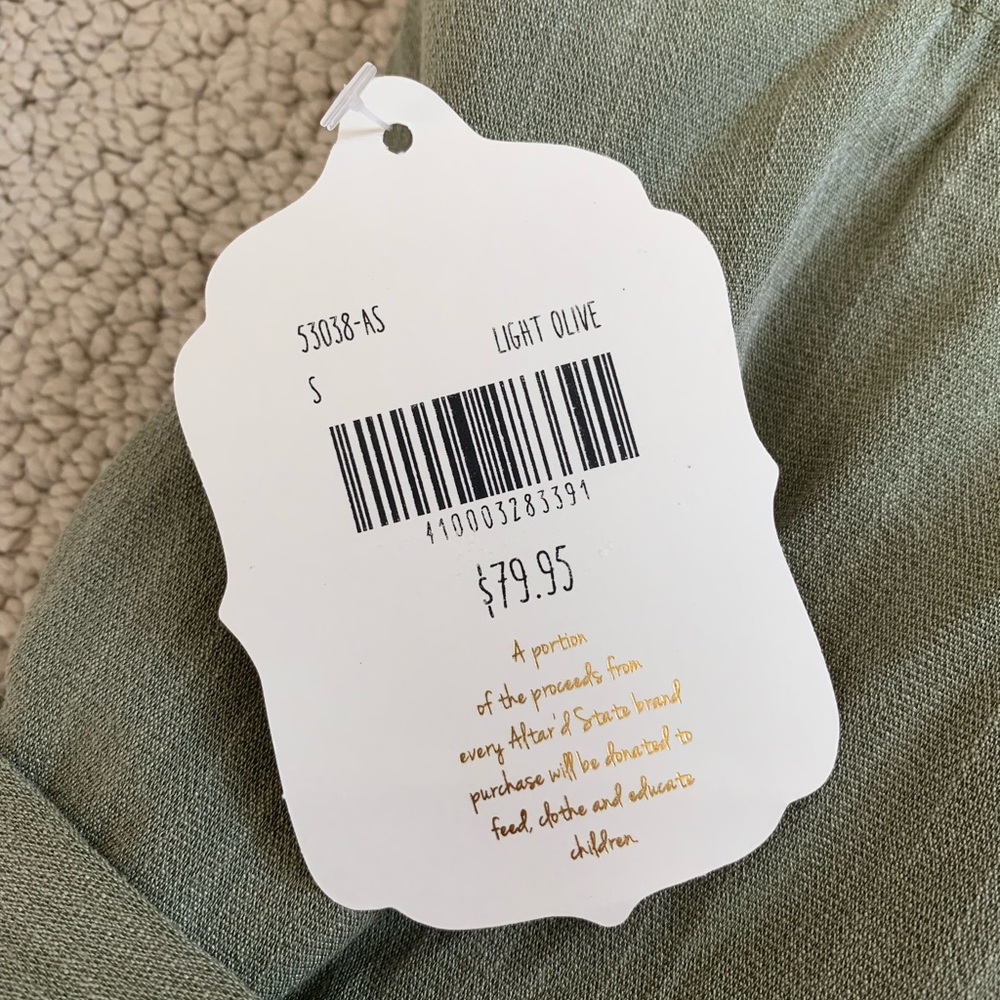 New with tags! Size small, Altar’d State Green jumpsuit! - Picture 6 of 6